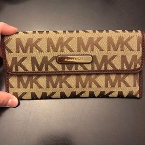 Michael Kors wallet